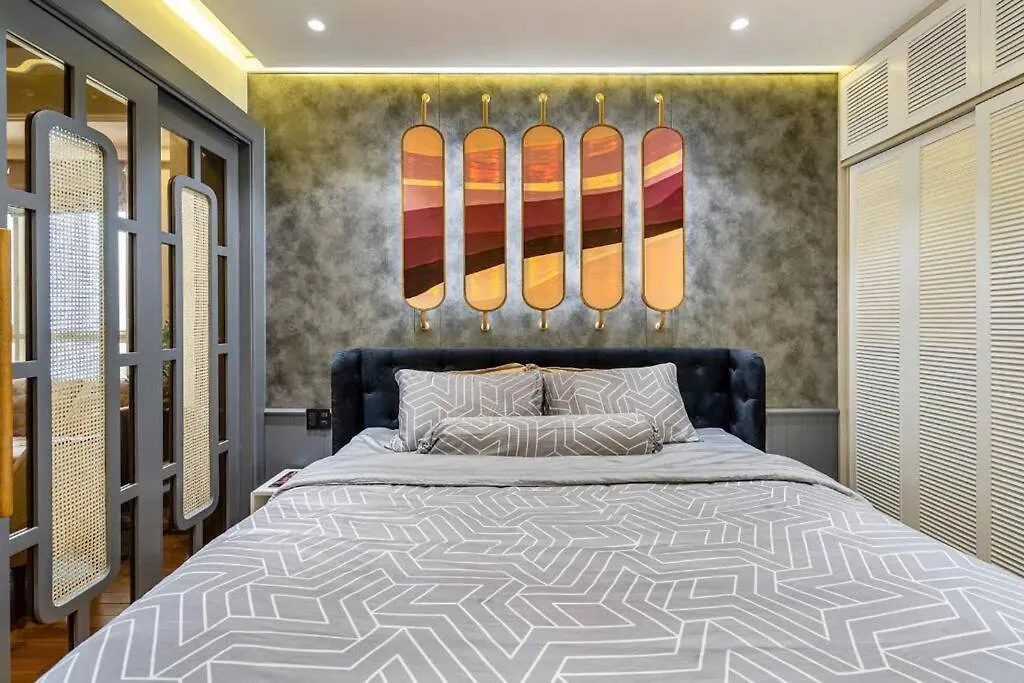Apartment Classic Luxury Condo & Swiming Rooftop Pool Ho Chi Minh City Vietnam